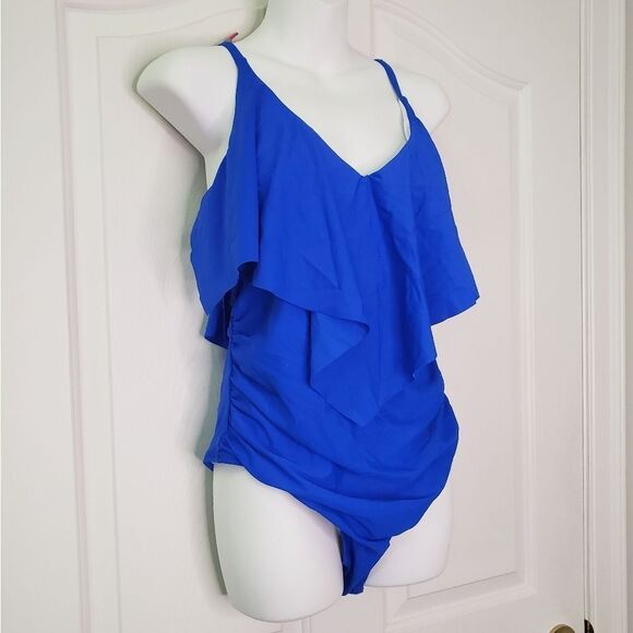 NWOT Swimsuit One Piece - Picture 2 of 7